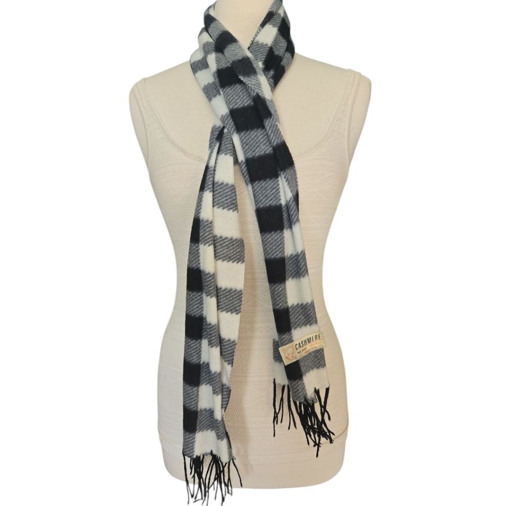 Plaid Black & White Cashmere Scarf